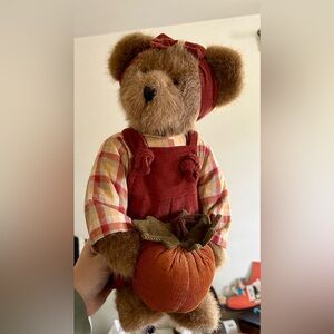 Boyds Bear Penelope plush stuffed teddy bear w pumpkin Fall Decor Autumn